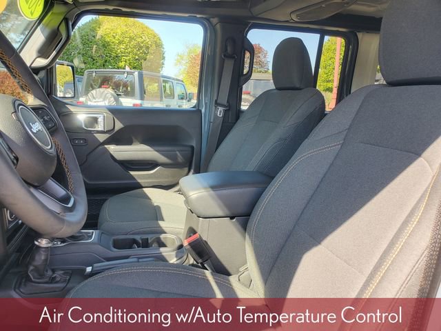 Used 2024 Jeep Wrangler Unlimited Sport AWD/4WD image 11