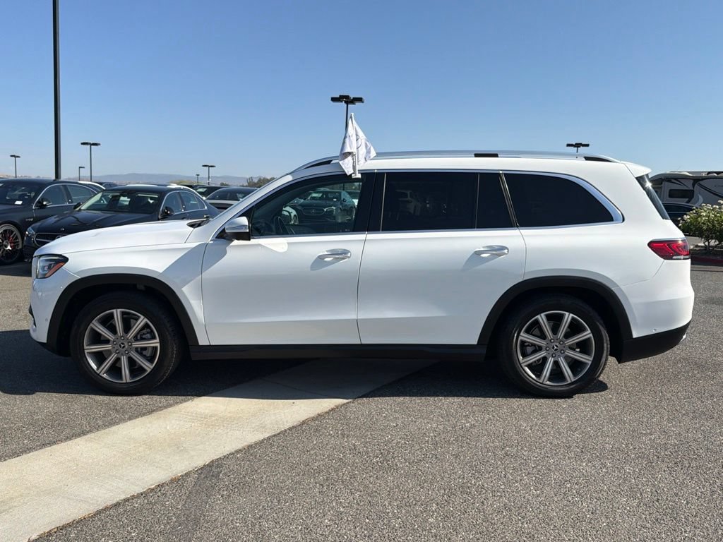 Used 2023 Mercedes-Benz GLS 450 4MATIC image 12