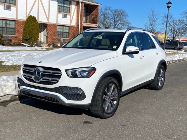 Used 2020 Mercedes-Benz GLE 350 4MATIC w/ Premium Package image 1