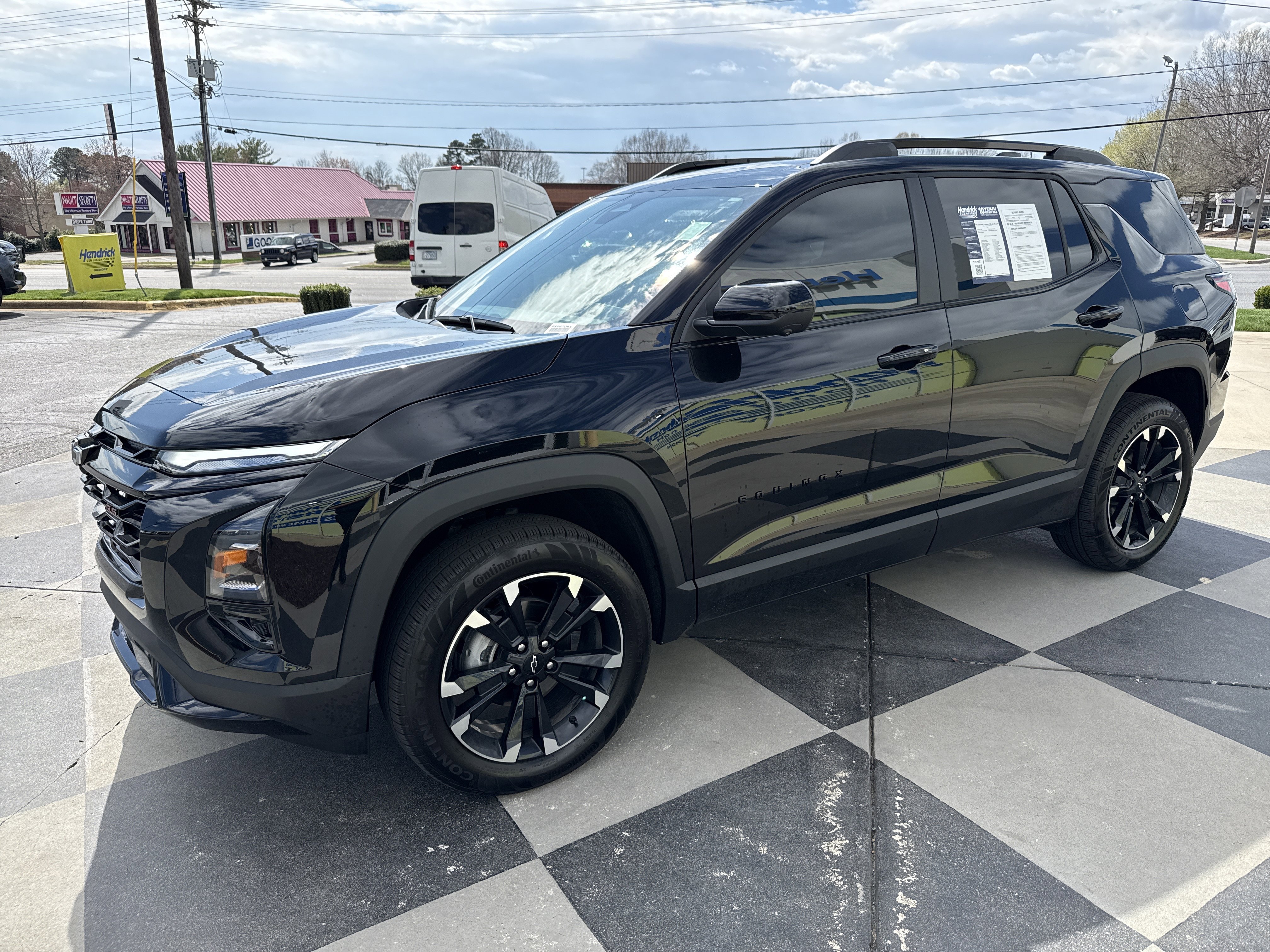 Used 2026 Chevrolet Equinox RS w/ Safety and Technology Package image 5