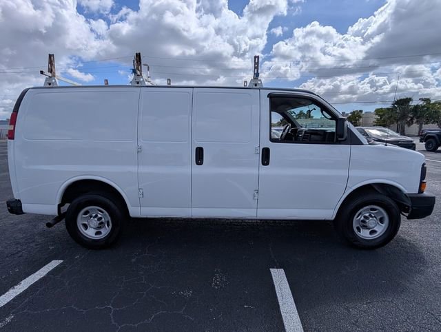 Used 2015 Chevrolet Express 2500 image 14