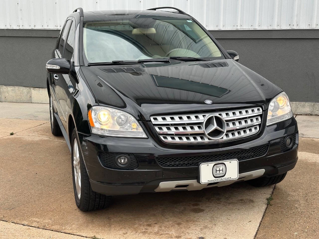Used 2008 Mercedes-Benz ML 320 4MATIC w/ P1 Pkg image 24