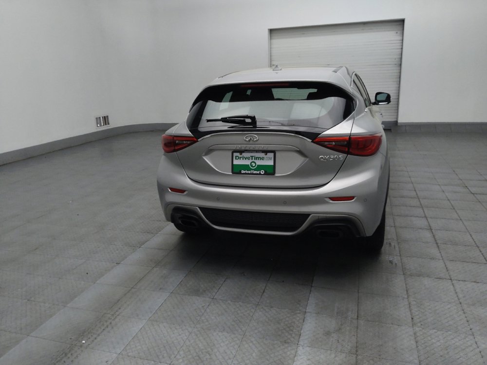 Used 2017 INFINITI QX30 Sport FWD image 7