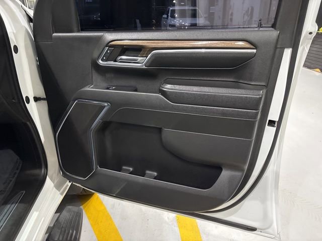 Used 2024 Chevrolet Silverado 2500 LT image 29