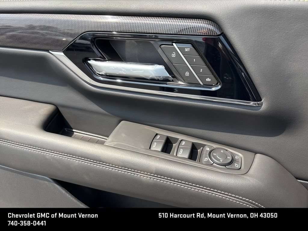 New 2026 GMC Yukon XL Elevation w/ Elevation Premium Package AWD/4WD image 15