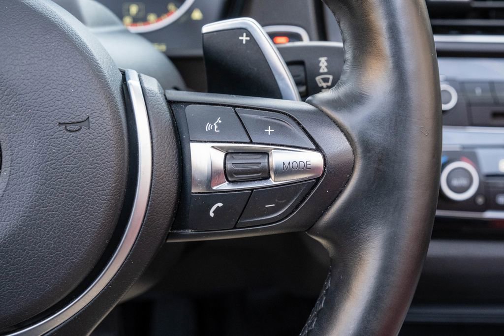 Used 2016 BMW M235i xDrive M235i xDrive w/ Technology Package image 21