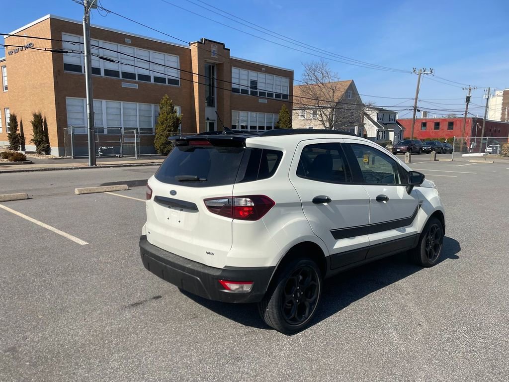Used 2021 Ford EcoSport SES image 5