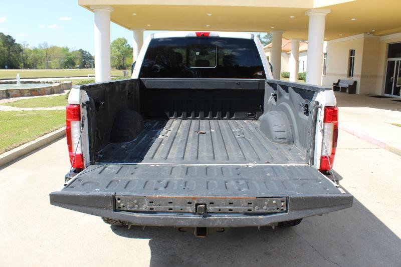 Used 2017 Ford F250 Lariat w/ Lariat Ultimate Package image 20
