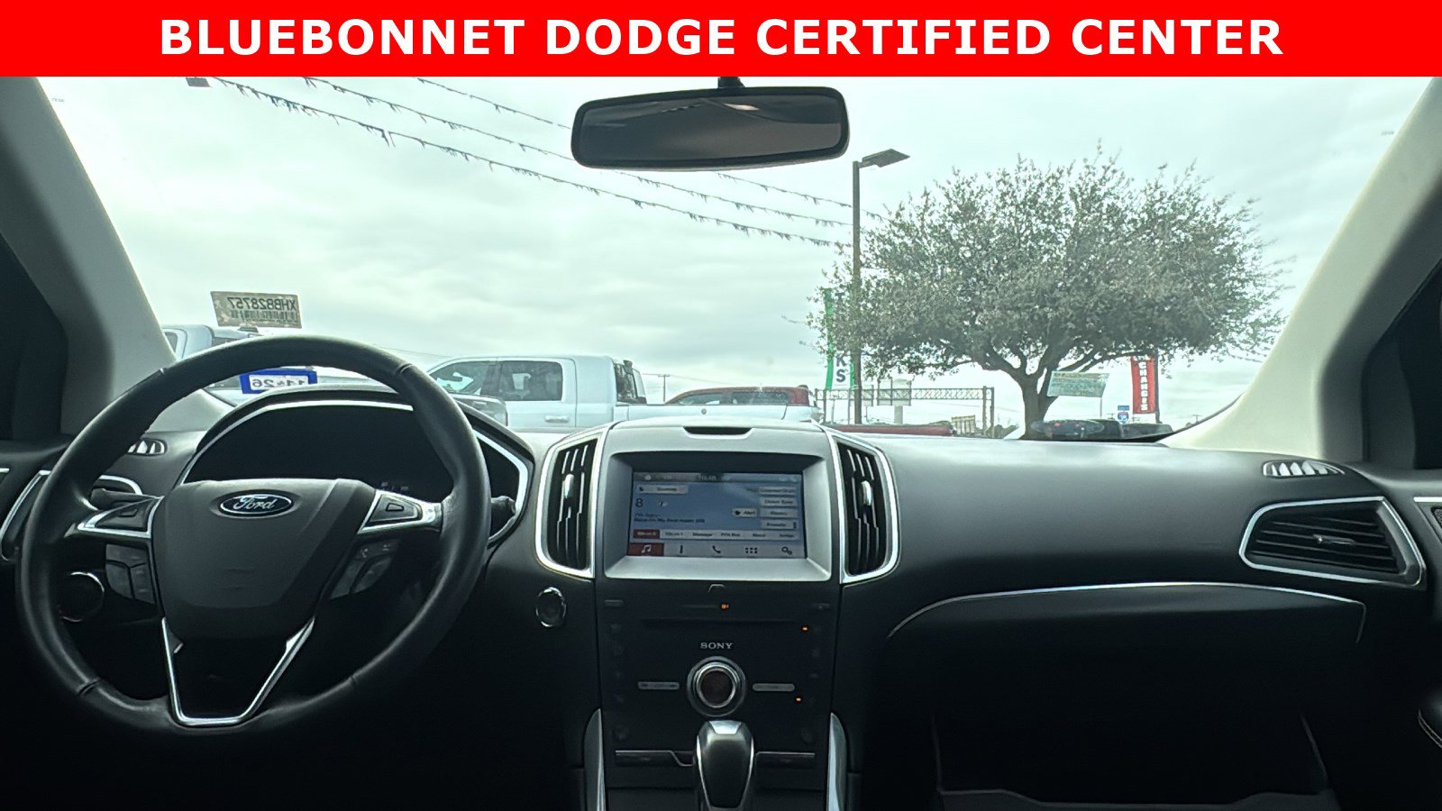 Used 2017 Ford Edge Titanium image 16