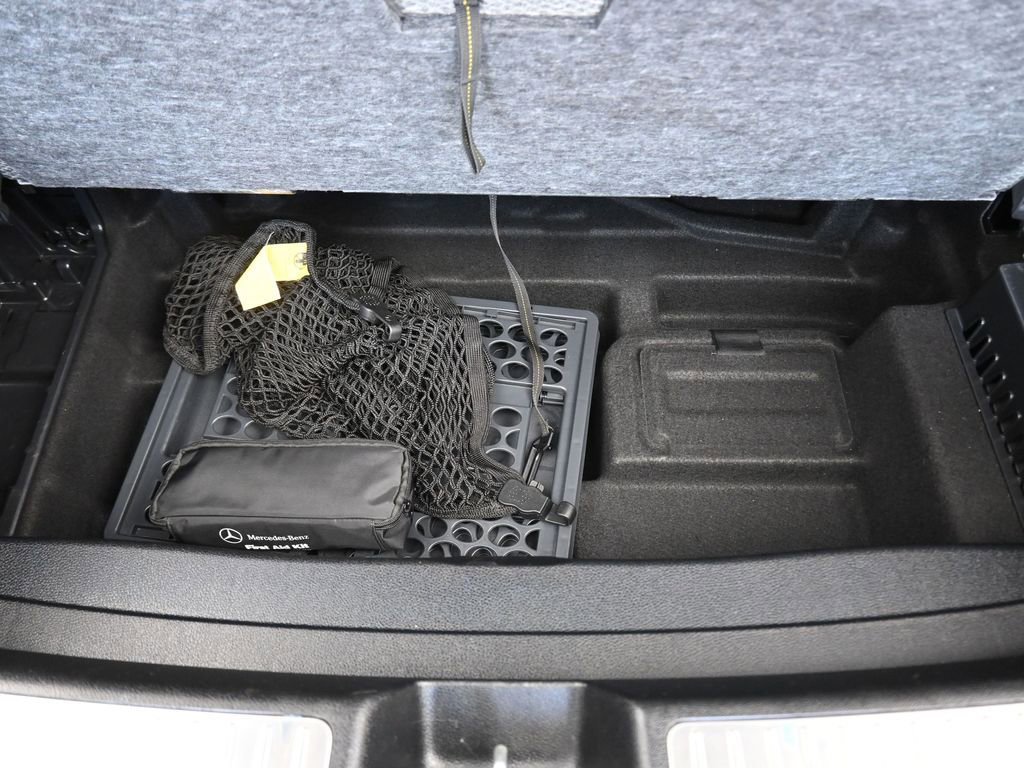 Used 2018 Mercedes-Benz GLC 300 4MATIC Coupe image 58