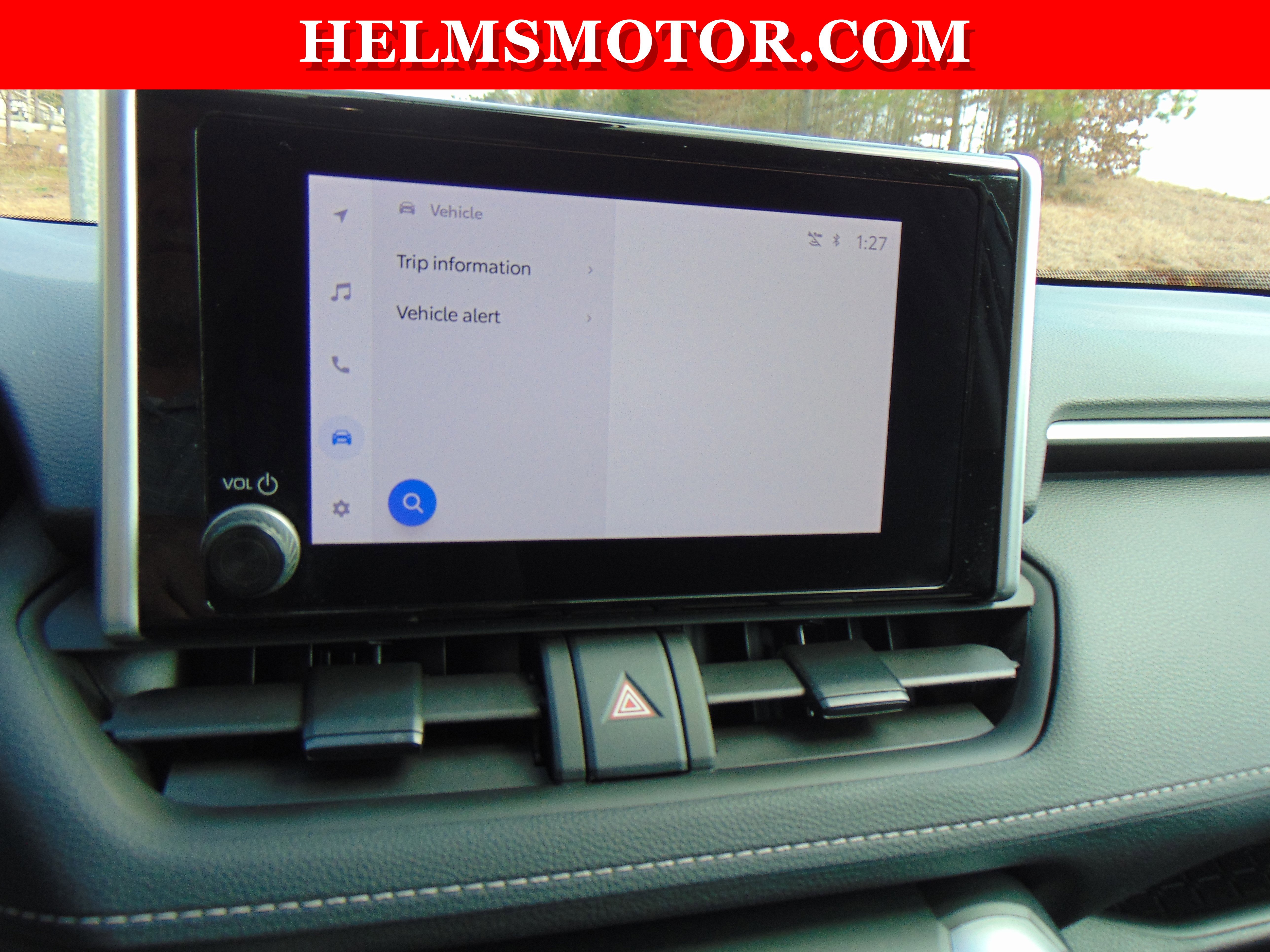 Used 2025 Toyota RAV4 XLE w/ Convenience Package image 29