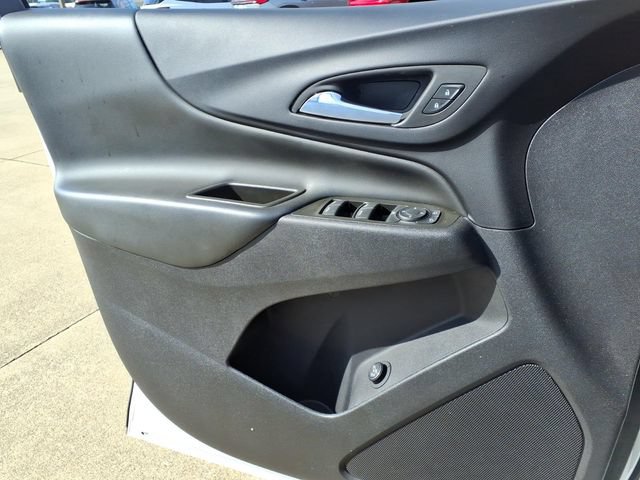Used 2024 Chevrolet Equinox LT w/ LPO, Floor Liner Package FWD image 15