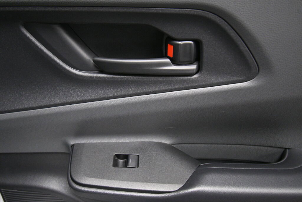 Used 2024 Toyota Prius LE image 23