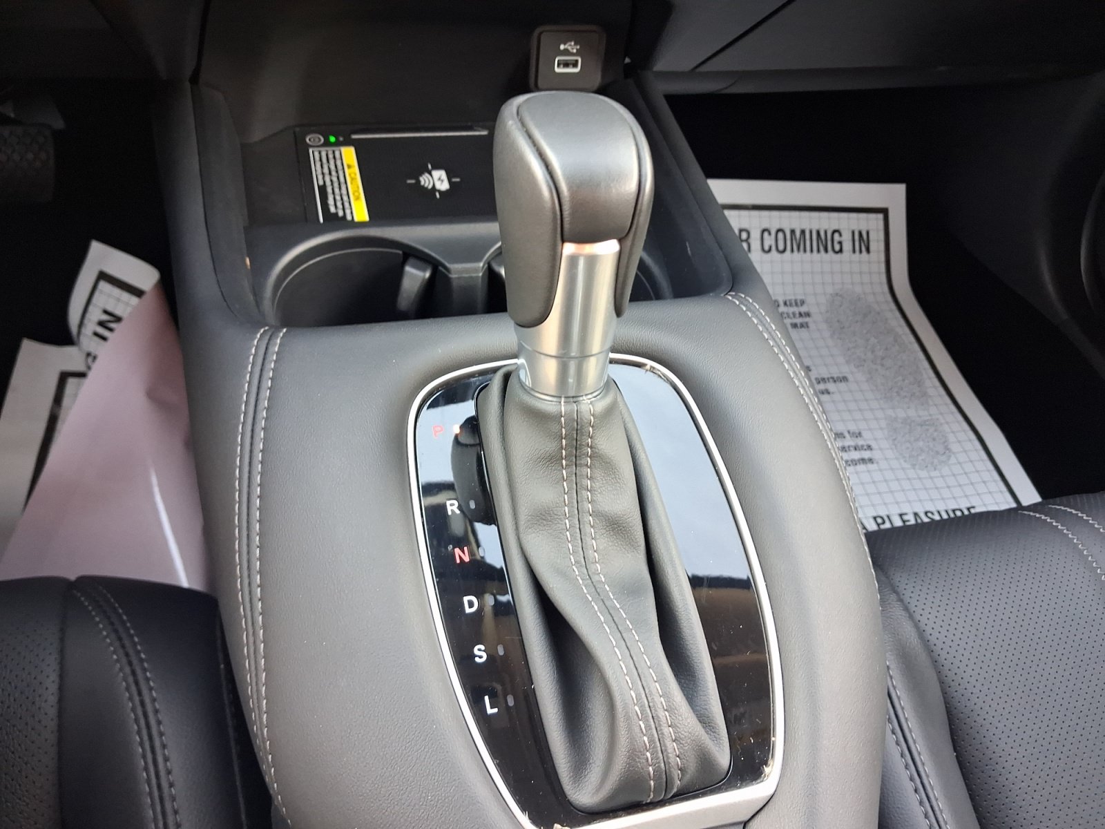 Used 2024 Honda HR-V EX-L image 14