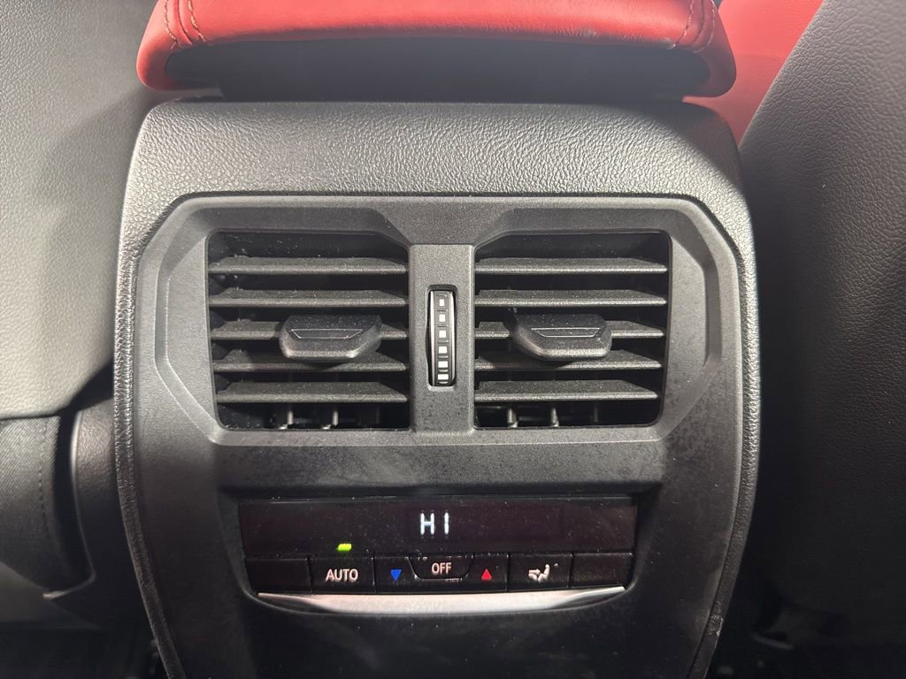 Used 2024 BMW M4 Coupe image 23