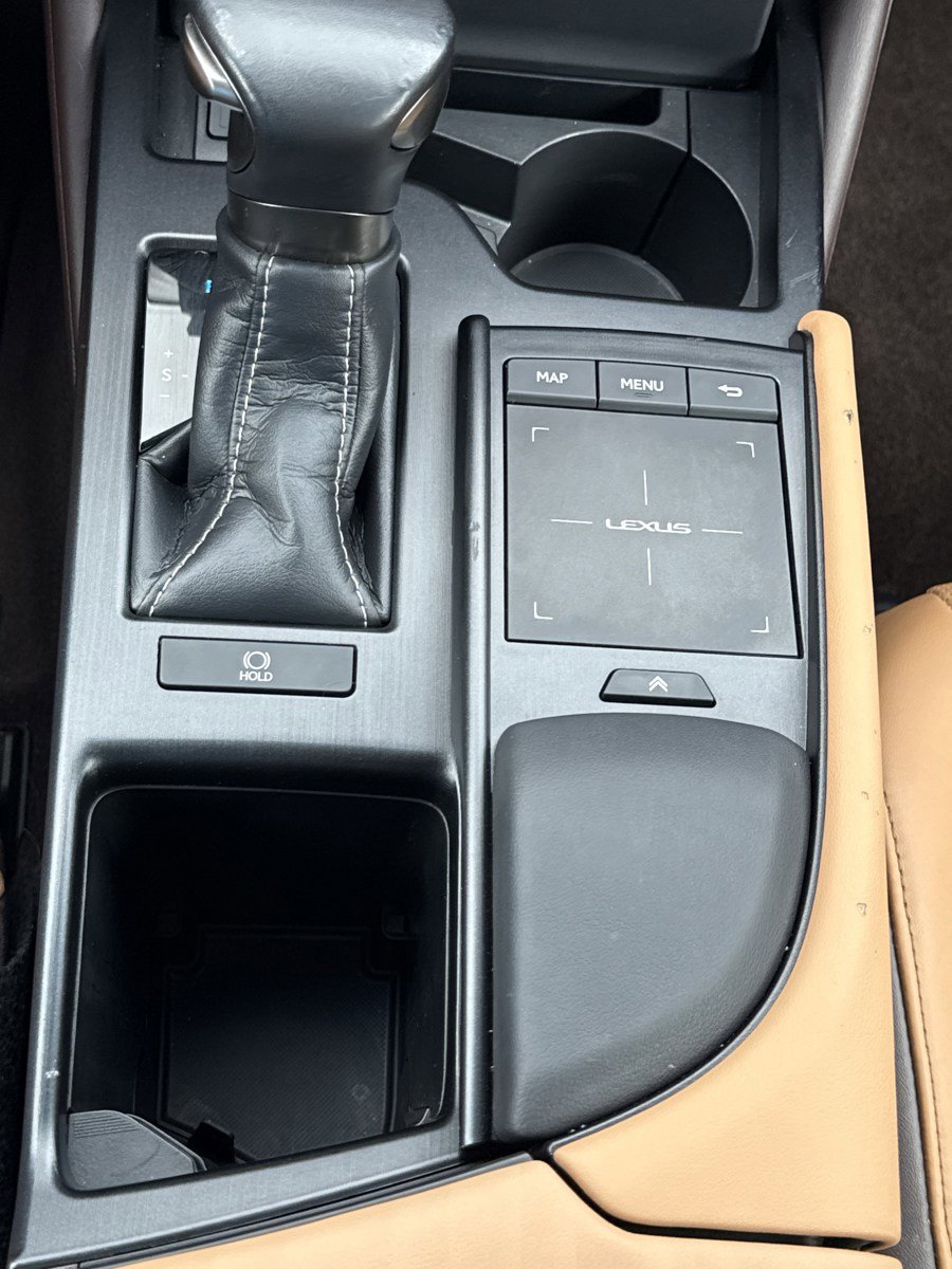 Used 2019 Lexus ES 350 Ultra Luxury FWD image 33