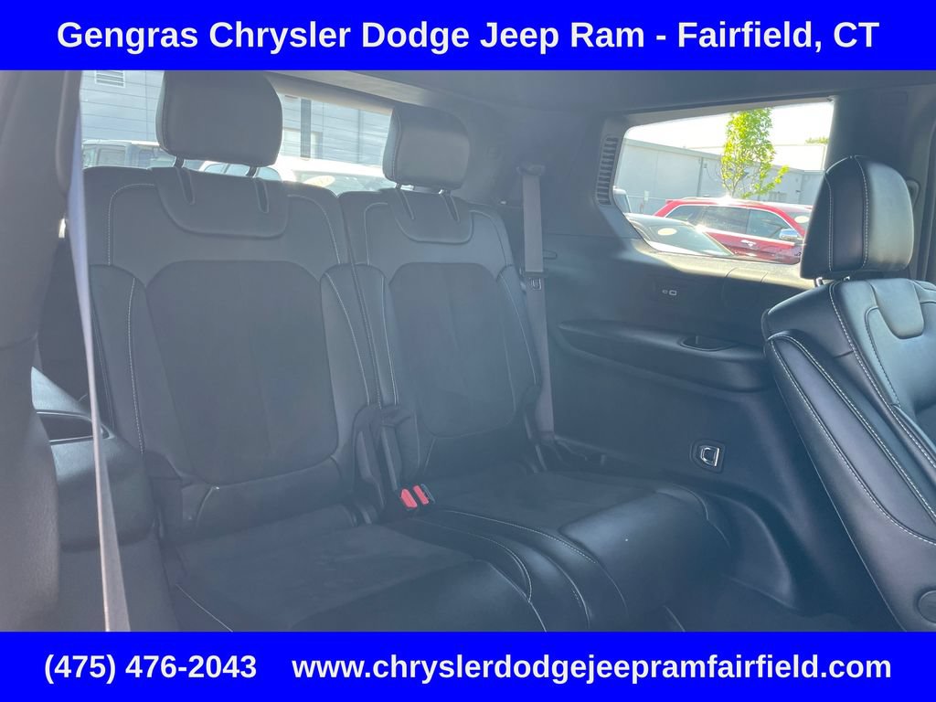 Certified 2023 Jeep Grand Cherokee L Laredo AWD/4WD image 23