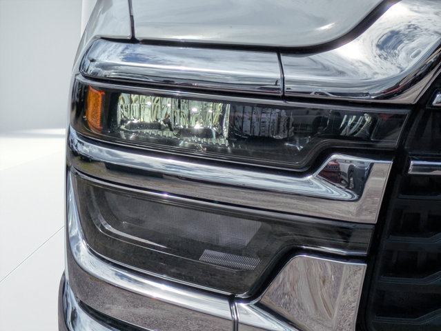 New 2026 RAM 3500 Tradesman w/ Chrome Appearance Group A AWD/4WD image 9