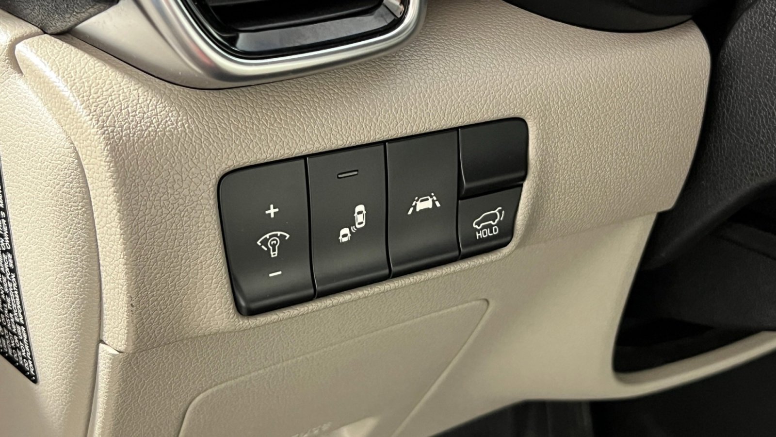 Used 2021 Kia Sportage EX image 19