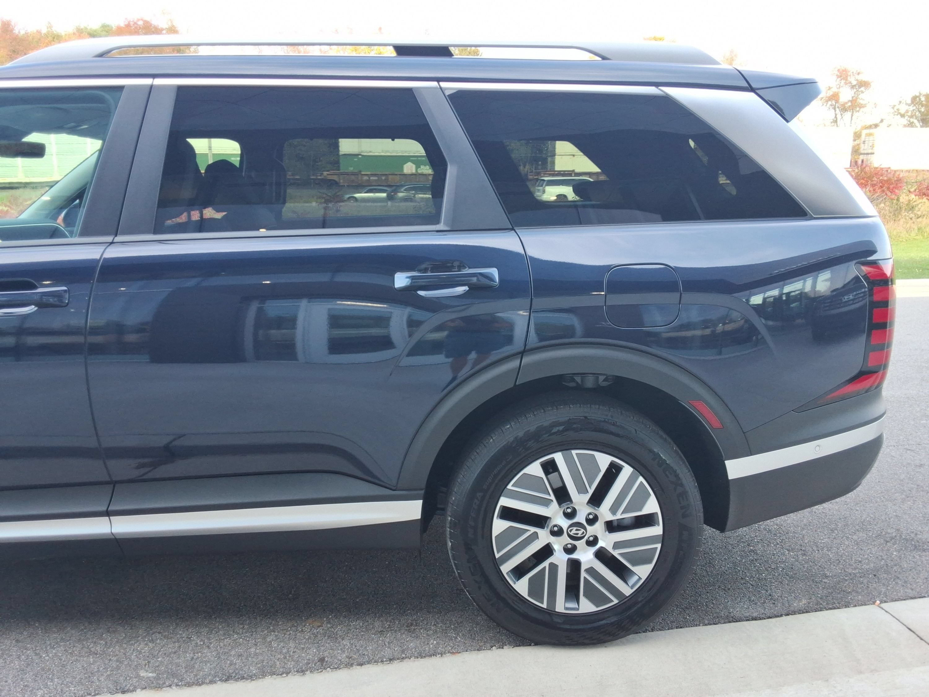 Used 2026 Hyundai Palisade SEL Premium AWD/4WD image 10