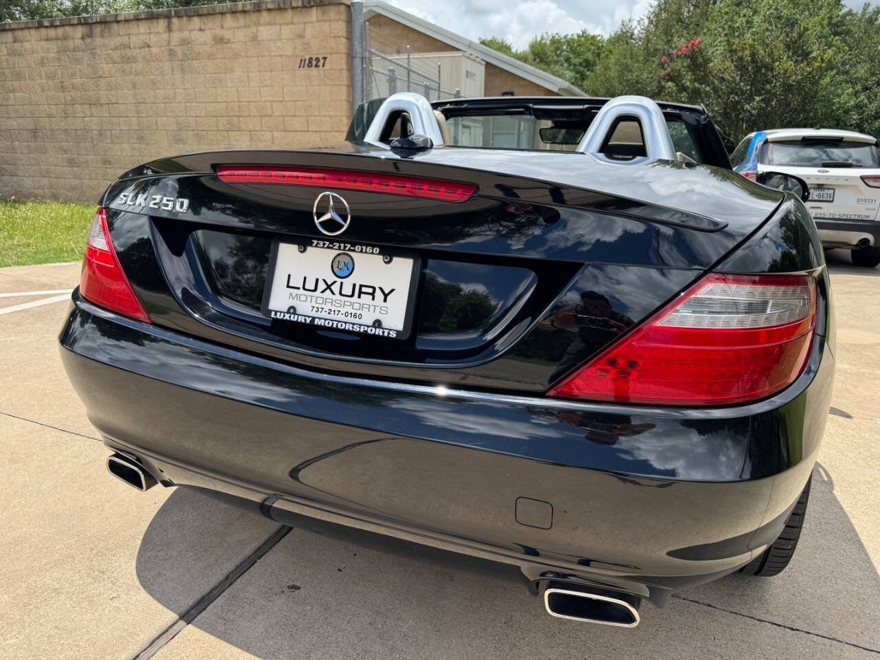 Used 2013 Mercedes-Benz SLK 250 image 10