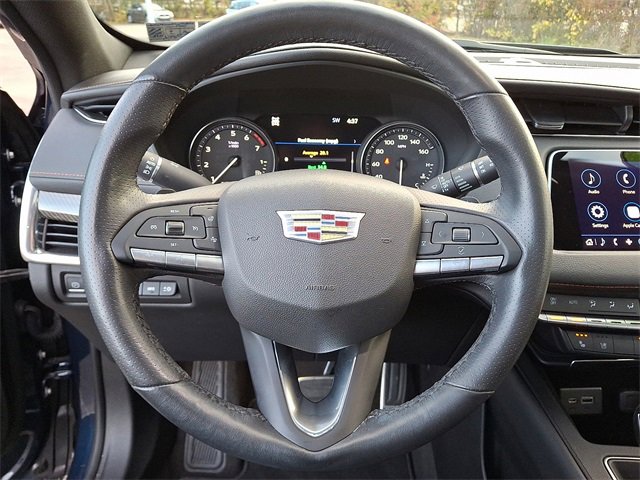 Used 2020 Cadillac XT4 Sport image 21