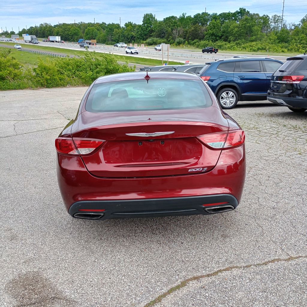 Used 2015 Chrysler 200 S w/ Navigation & Sound Group I FWD image 4