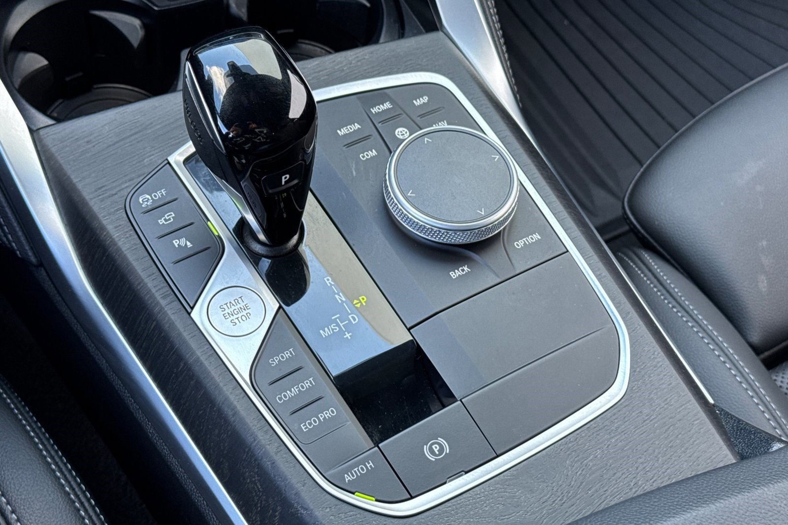 Used 2023 BMW M440i Coupe w/ Premium Package image 18