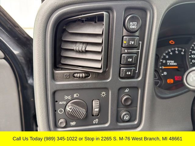 Used 2003 Chevrolet Avalanche 4x4 w/ Suspension Package, Off-Road image 24