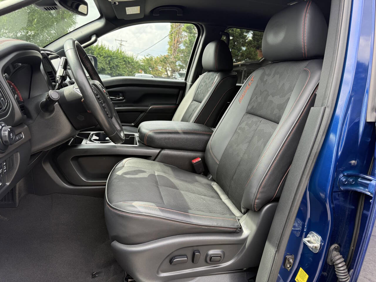 Used 2021 Nissan Titan PRO-4X w/ Pro-4x Utility Package AWD/4WD image 9