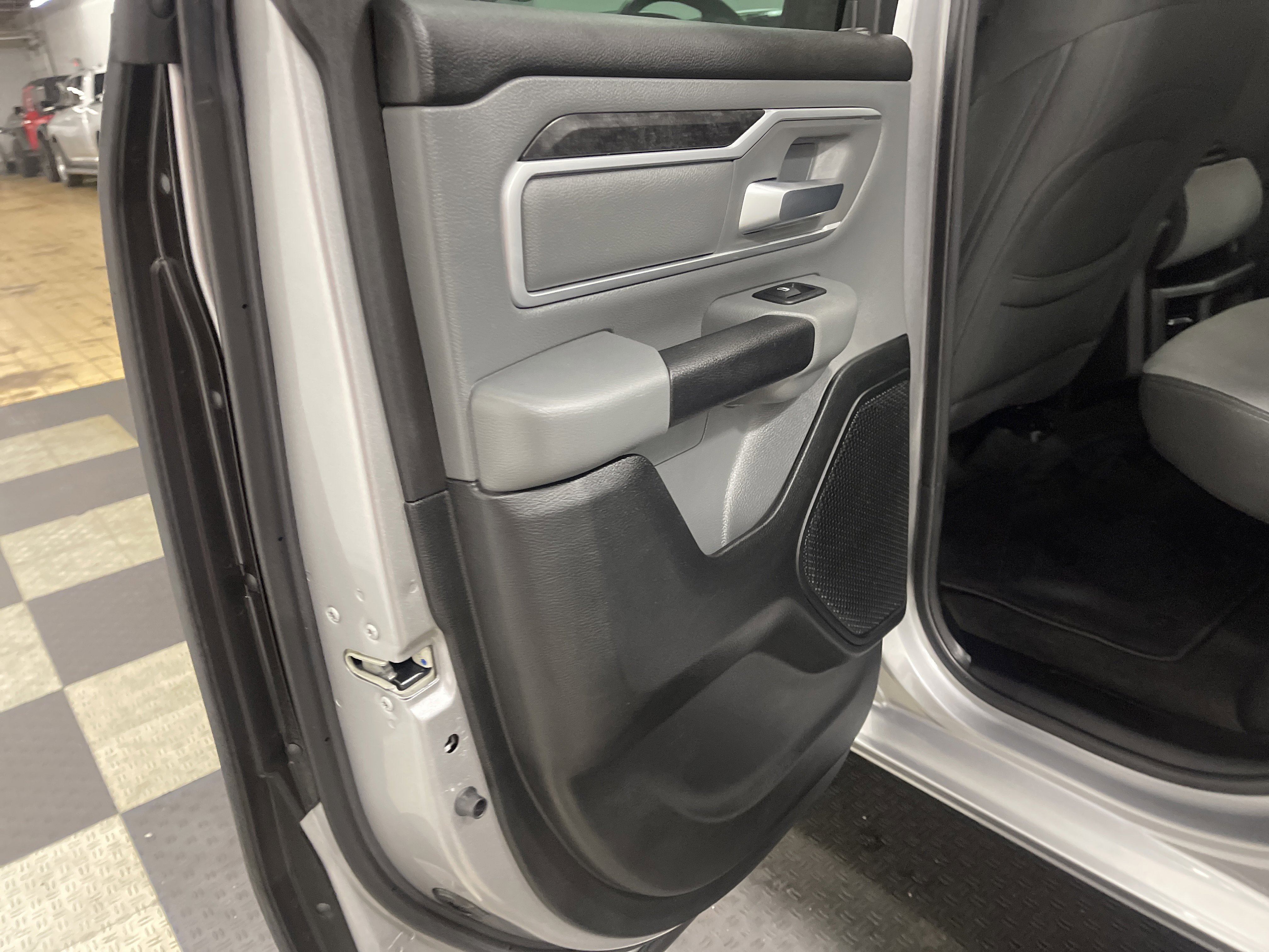 Used 2021 RAM 1500 Big Horn image 15