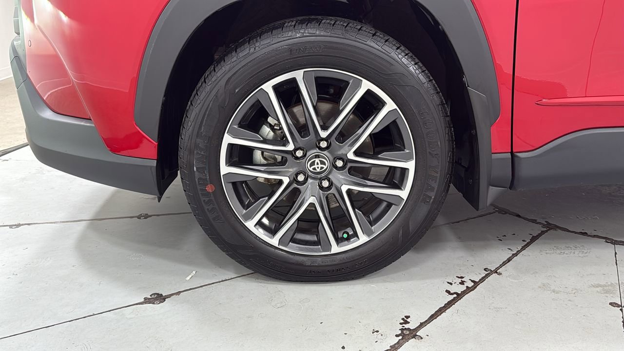 Certified 2026 Toyota Corolla Cross XLE w/ Convenience Package image 24