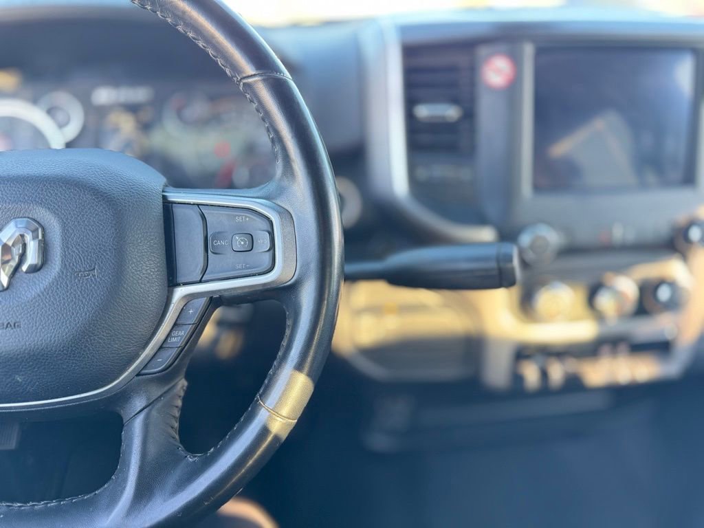 Used 2024 RAM 3500 Big Horn image 8