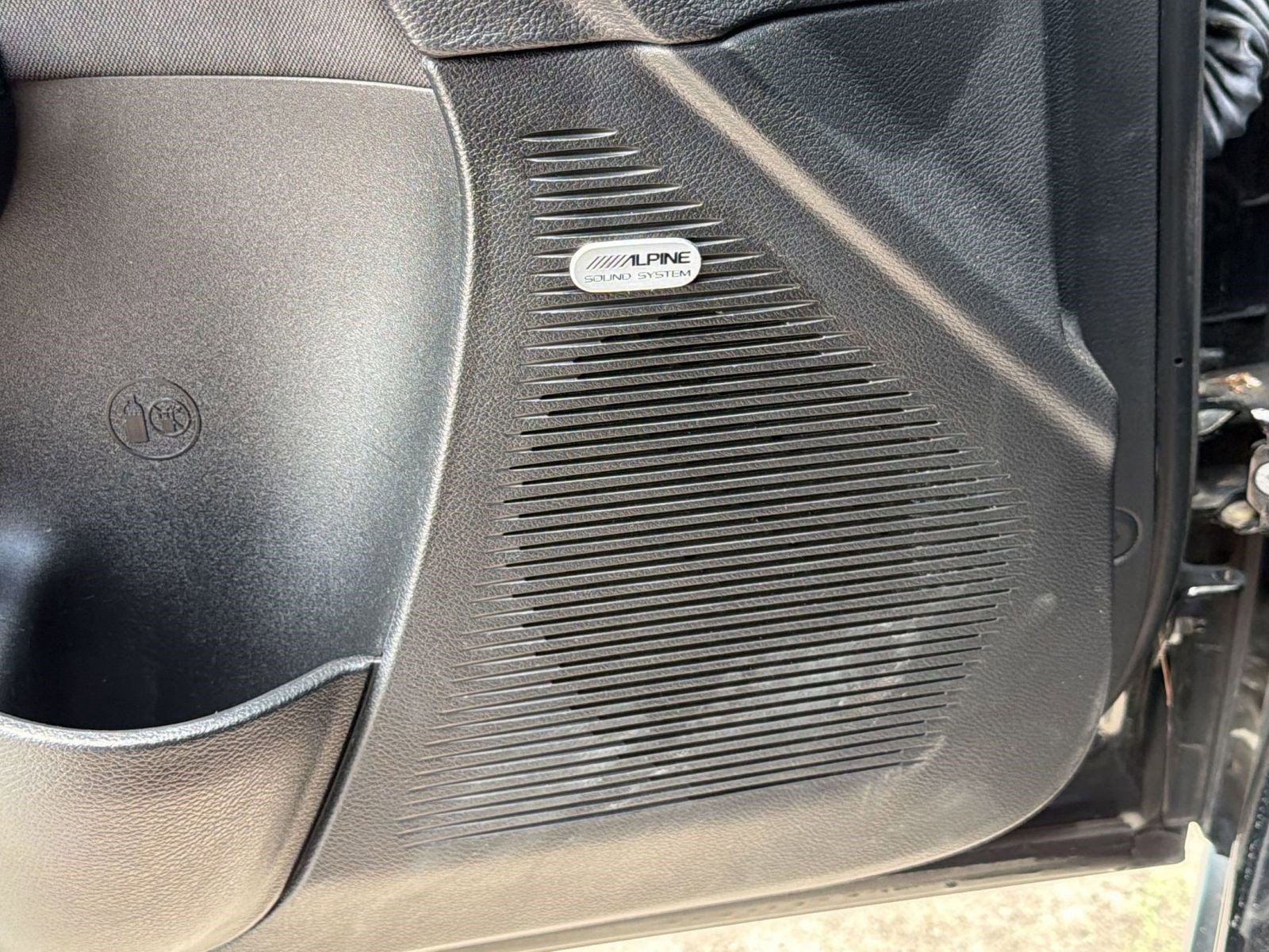 Used 2023 Dodge Challenger SXT RWD image 21
