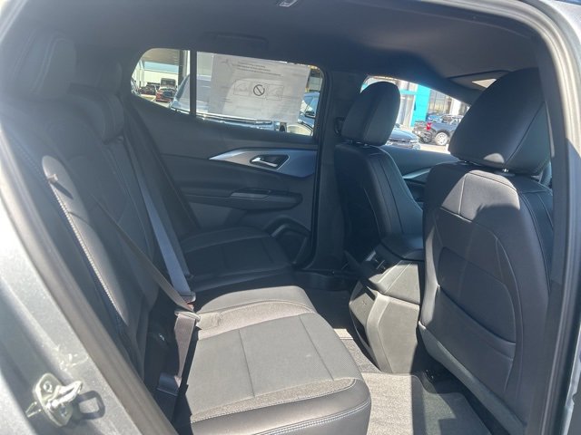 New 2026 Chevrolet Equinox EV LT image 31