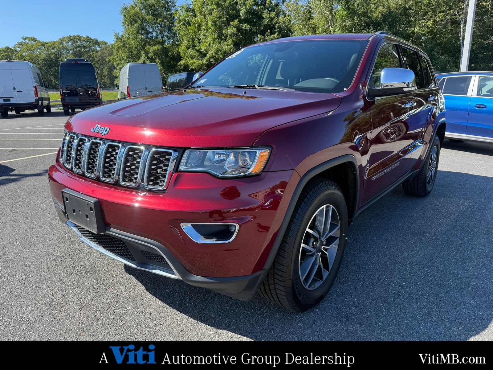 Used 2019 Jeep Grand Cherokee Limited AWD/4WD image 4