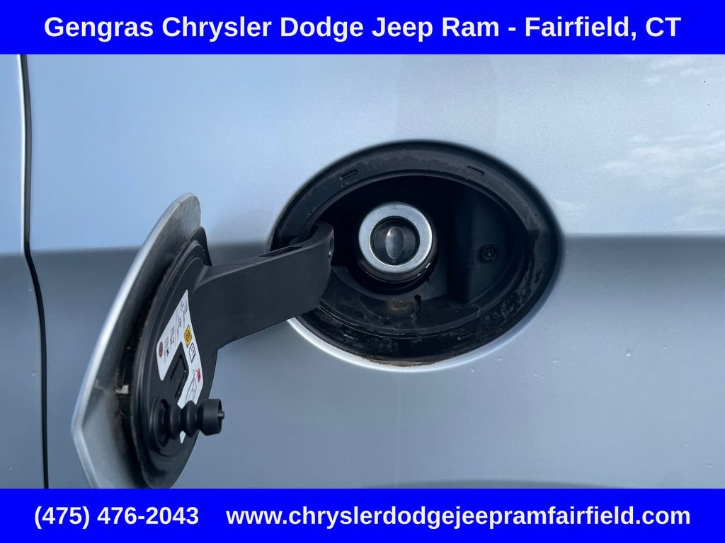 Certified 2024 Chrysler Pacifica Touring-L w/ S Appearance Package AWD/4WD image 40