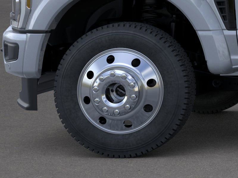 New 2026 Ford F450 Platinum w/ FX4 Off-Road Package image 19