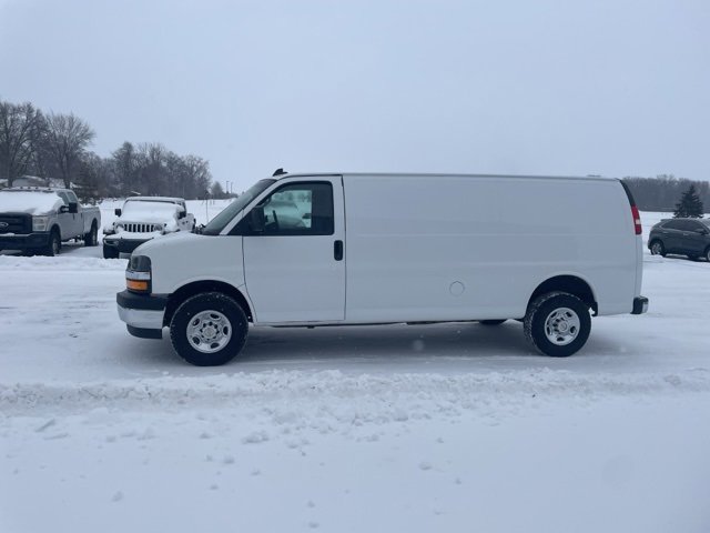 Used 2023 Chevrolet Express 3500 Work Van w/ Driver Convenience Package image 8