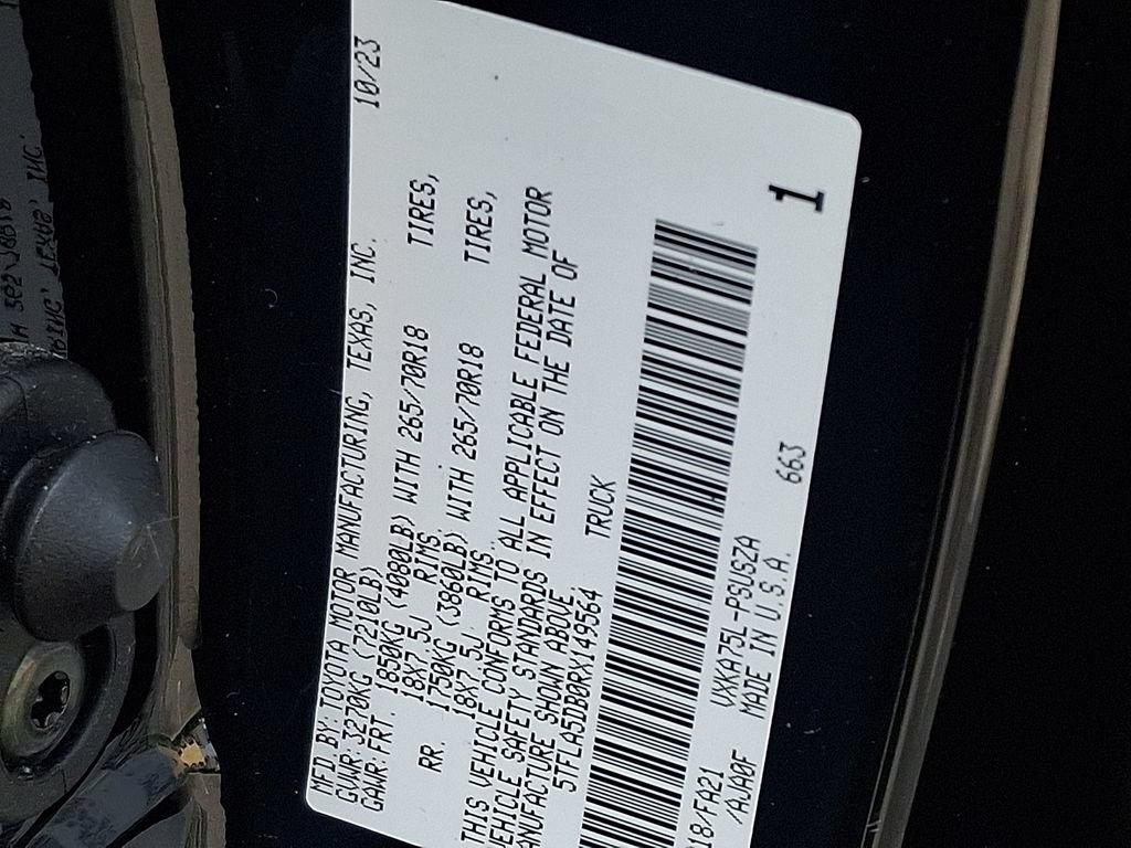 Used 2024 Toyota Tundra SR5 w/ SR5 Convenience Package AWD/4WD image 27