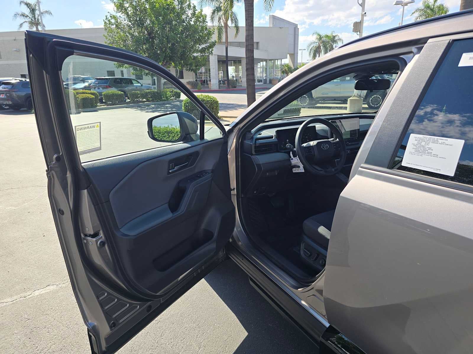 New 2026 Toyota RAV4 SE w/ Weather Package AWD/4WD image 19