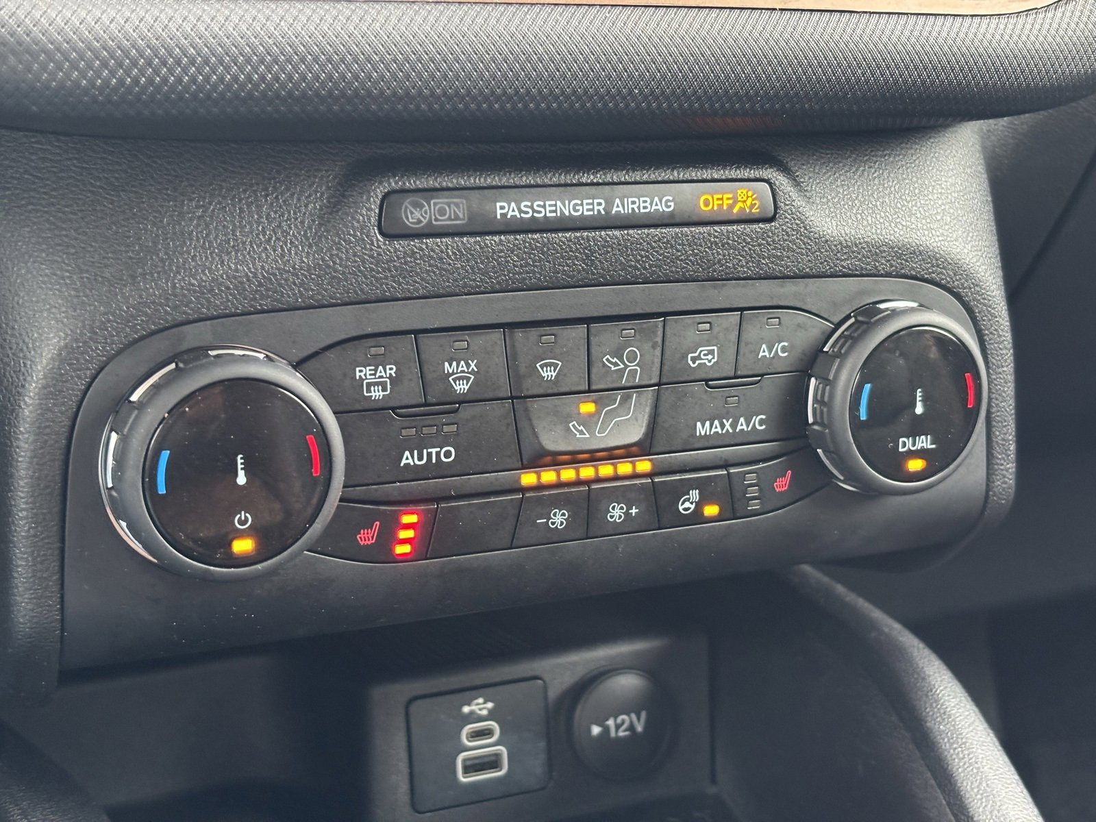 Used 2024 Ford Bronco Sport Outer Banks w/ Tech Package image 6