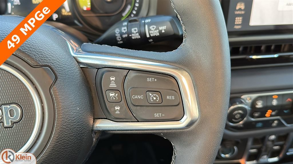 Used 2025 Jeep Wrangler Unlimited Sahara image 19