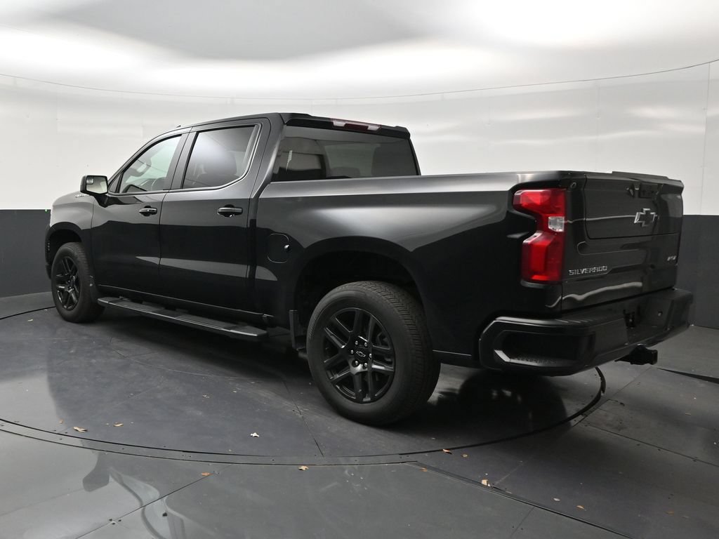Used 2025 Chevrolet Silverado 1500 RST RWD image 3