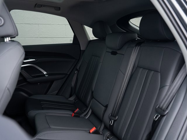 New 2025 Audi Q5 Premium Plus image 9
