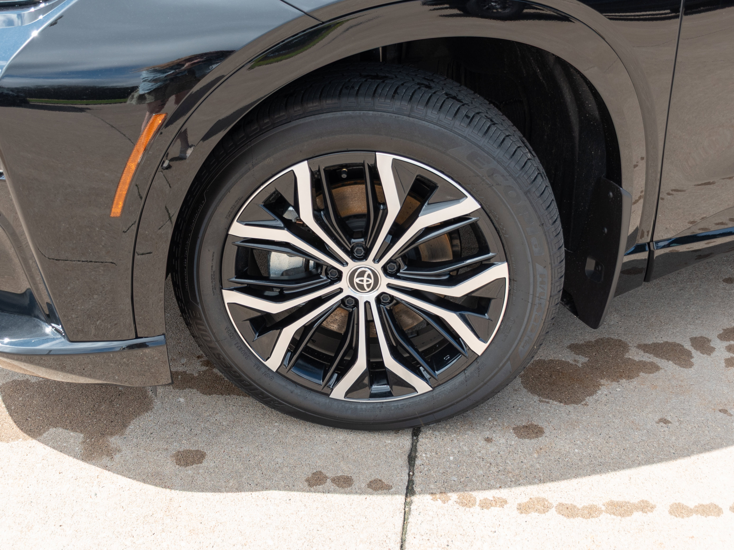 New 2026 Toyota Crown Signia image 5