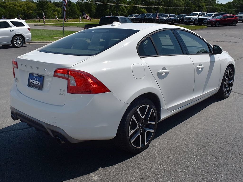 Used 2018 Volvo S60 T5 Dynamic AWD/4WD image 14