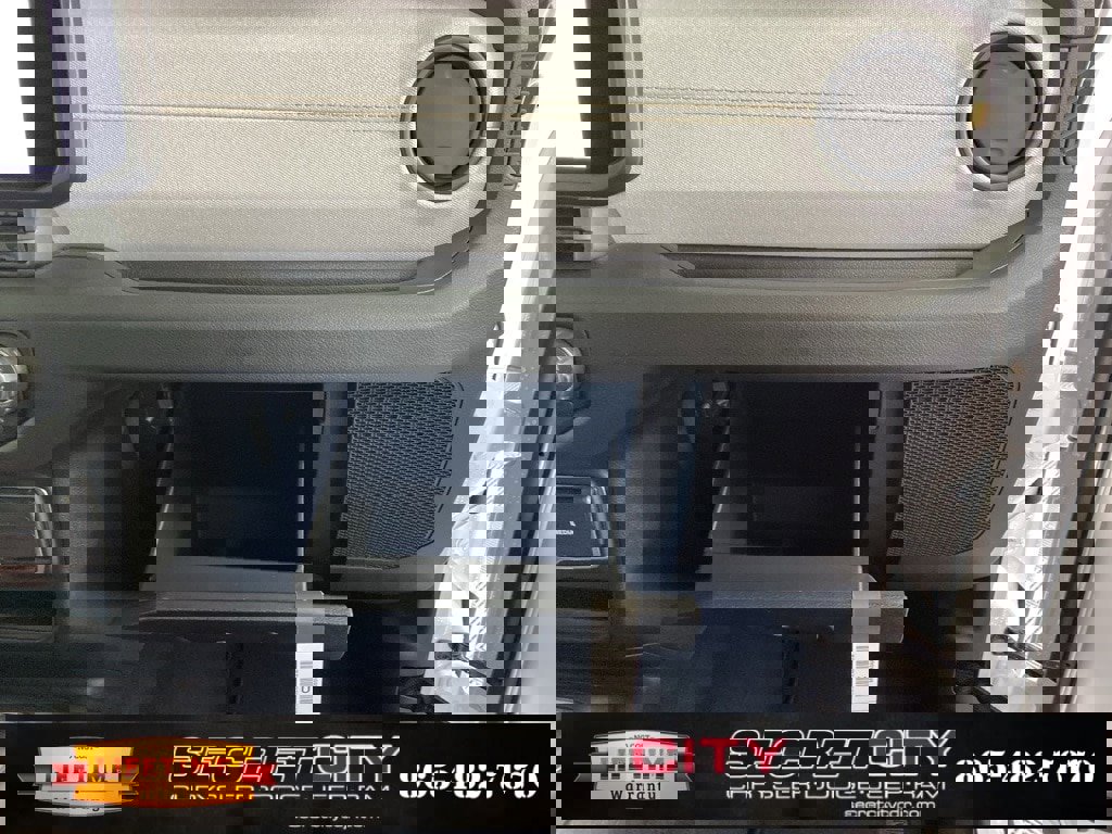 New 2025 Jeep Gladiator Sport image 31