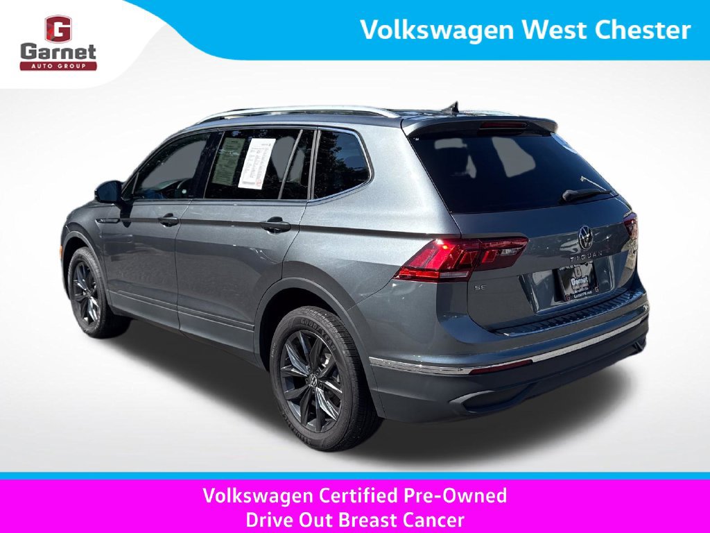 Certified 2023 Volkswagen Tiguan SE w/ Panoramic Sunroof Package AWD/4WD image 3