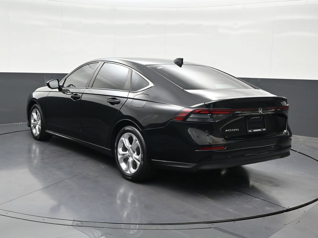 Used 2023 Honda Accord LX image 3